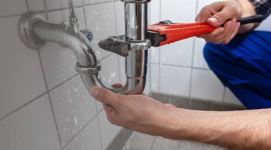 Expert burst pipe repair services in New Milford, NJ